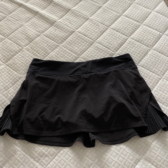 Lululemon Tennis Skirt - Picture 1 of 3